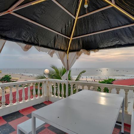 Hotel Salty Waves Baga Bagian luar foto